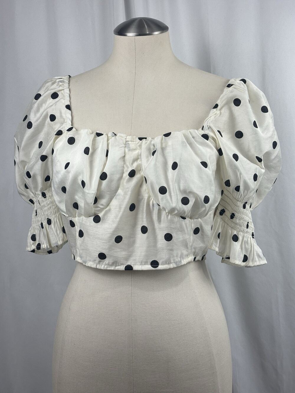 Buffalo David Britton White Black Polka Dot Top Cropped Puff Sleeve Size M